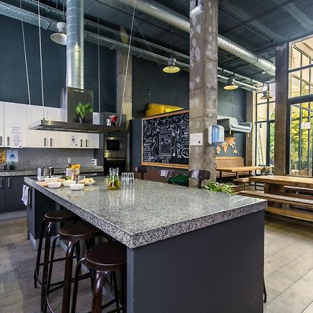 Black Swan The Penthouse Seville Ngoại thất bức ảnh